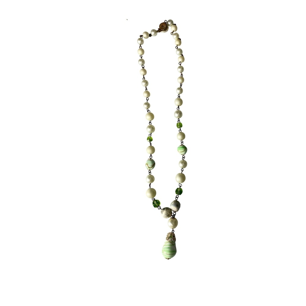 Vintage Faux Pearl Green Glass Beaded Teardrop Pendant Necklace Gold Tone 22 In